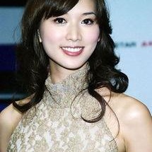 女明星资讯,揭秘女明星们的时尚风采与幕后故事